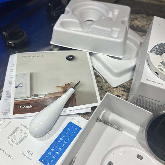 Google NEST Learning Thermostat Gen 2 - Picture 3 of 5